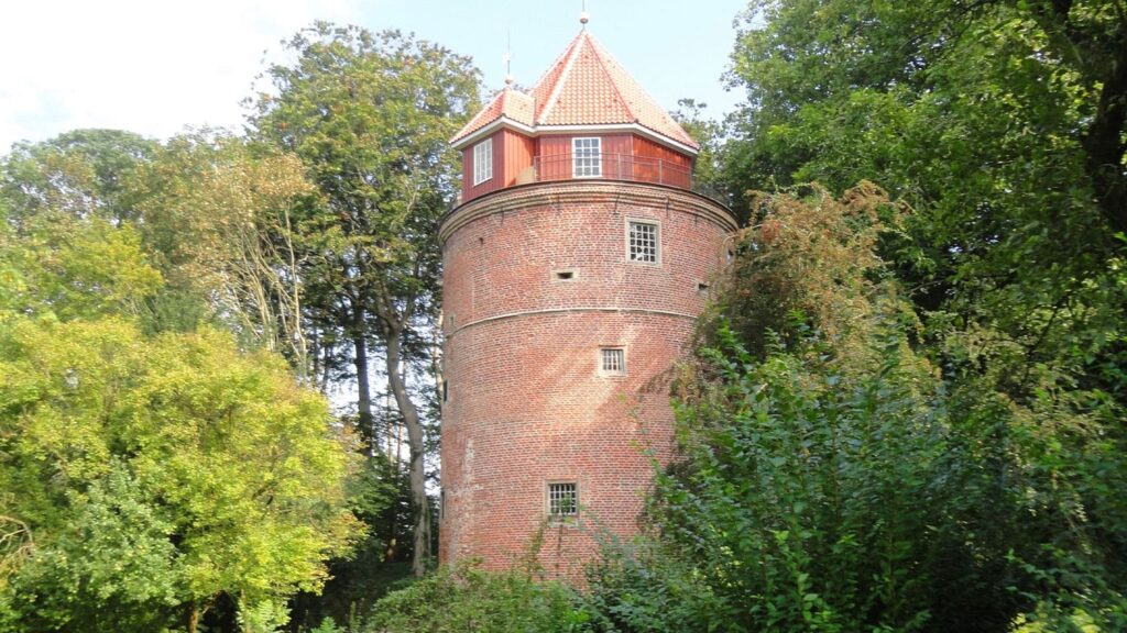 Turm der Burg Stickhausen